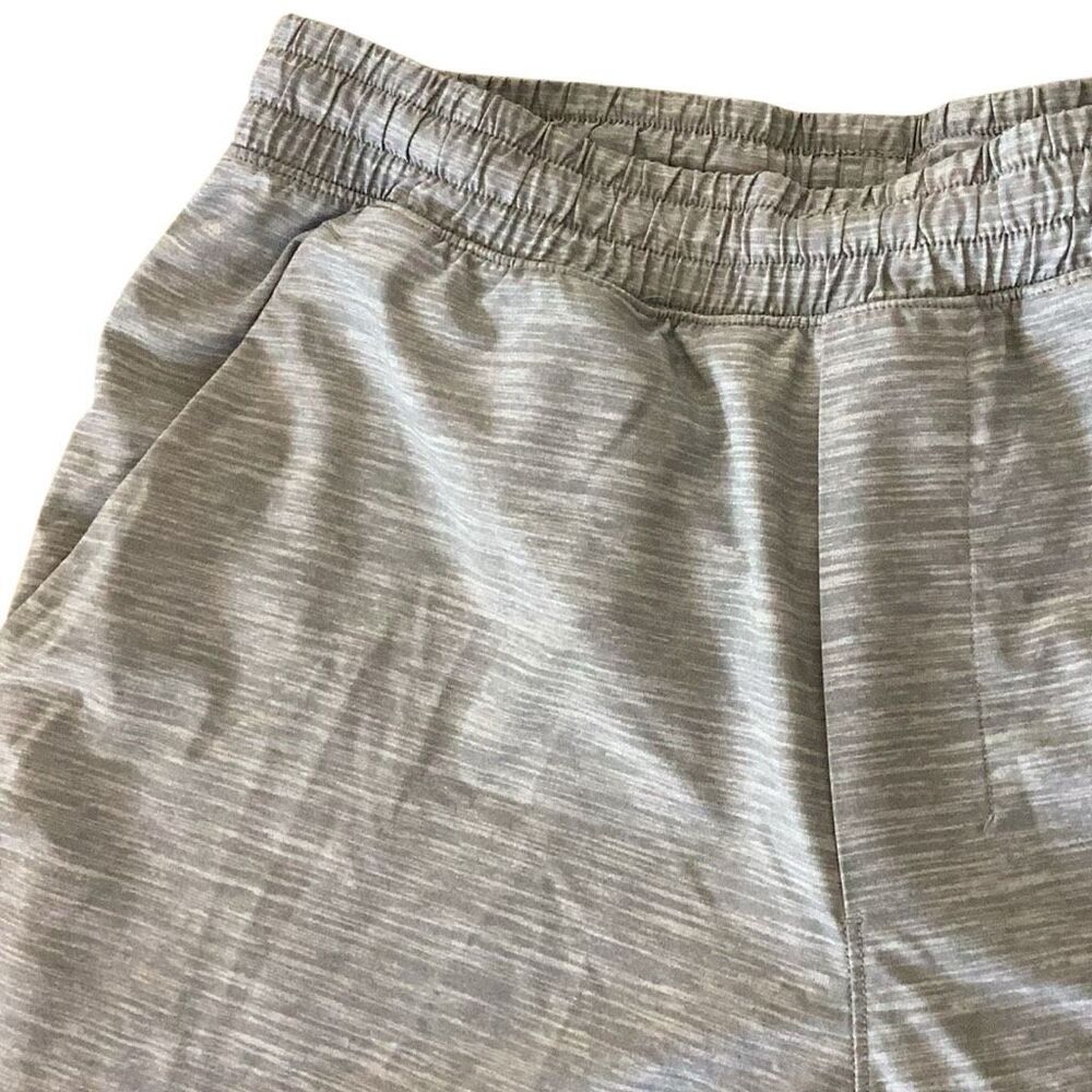 Lululemon Pace Breaker Lined Short 7” Inseam Gray Men’s Sz Small - Picture 5 of 9